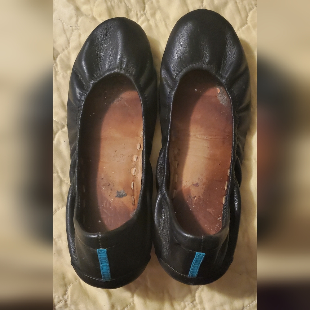 Navy blue Tieks